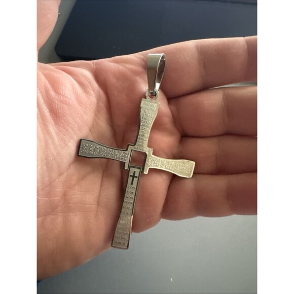 Dominic Toretto Style Cross Necklace Stainless Steel Cubic Zirconia Pendant - Picture 4 of 6